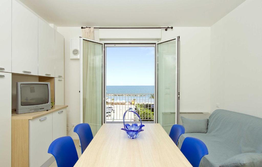 Residence I Delfini 쿠프라마리티마 객실 사진